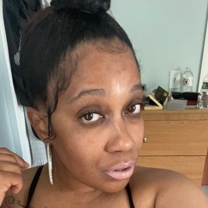 Meet your Posher, Nuirka